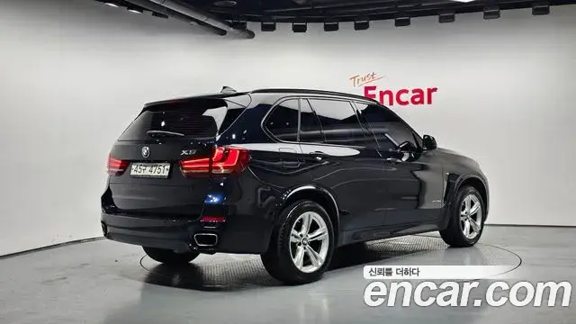 BMW X5 2018 — Şəkil 17/20