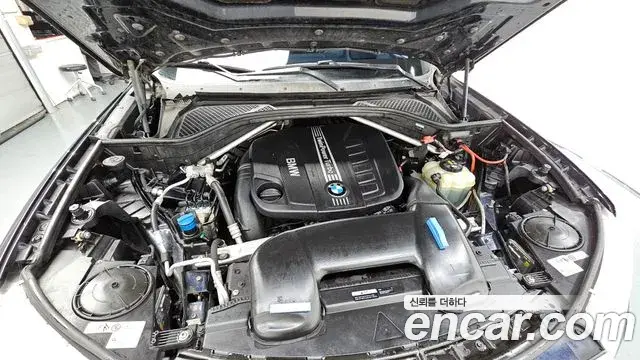 BMW X5 2018 — Şəkil 16/20