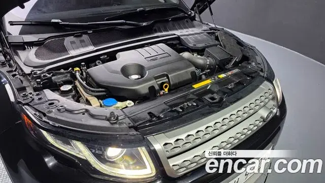 Land Rover Range Rover Evoque 2019 — Photo 12/35
