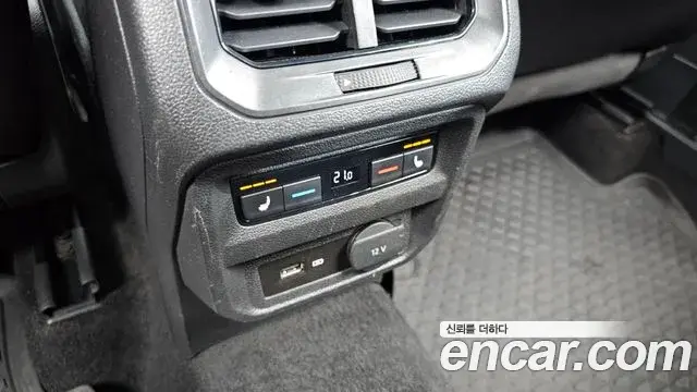 Volkswagen Tiguan 2019 — Photo 15/20