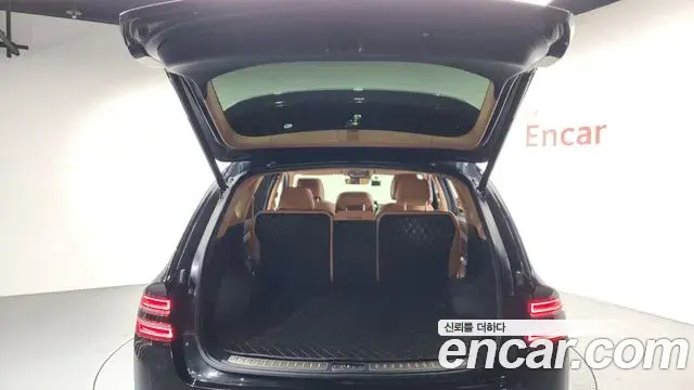 Genesis GV80 2021 — Photo 18/20