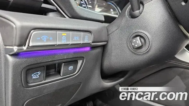 Genesis GV80 2020 — Şəkil 18/20