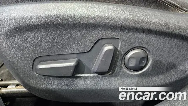 Kia Sportage The Bold 2020 — ფოტო 23/33