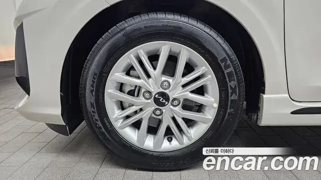 Kia Morning Urban 2022 — Şəkil 13/30