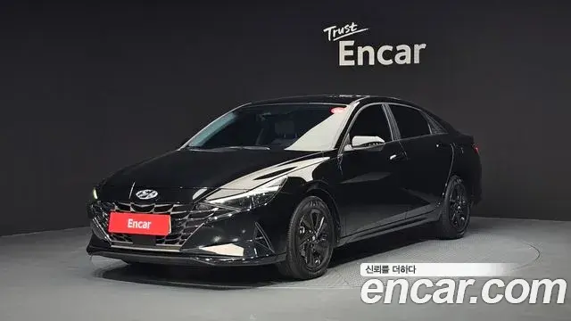 Hyundai The New Avante Hybrid 2021 — ფოტო 9/30