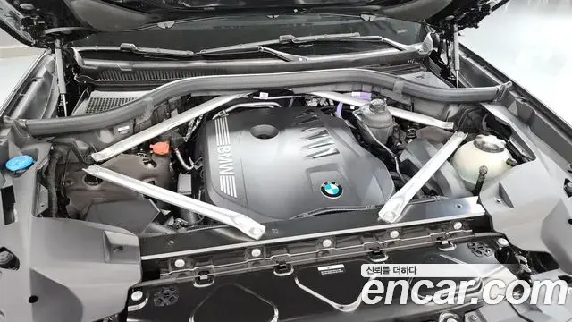 BMW X7 2025 — Photo 6/20