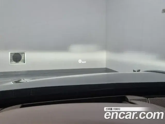 Bentley Flying Spur 2021 — ფოტო 9/19