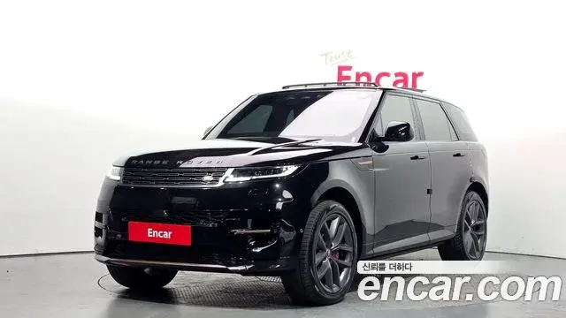 Land Rover Range Rover Sport 2023 — Фото 1/20
