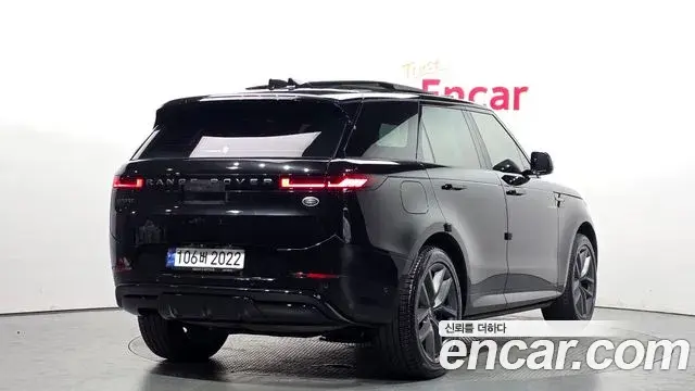Land Rover Range Rover Sport 2023 — Фото 2/20