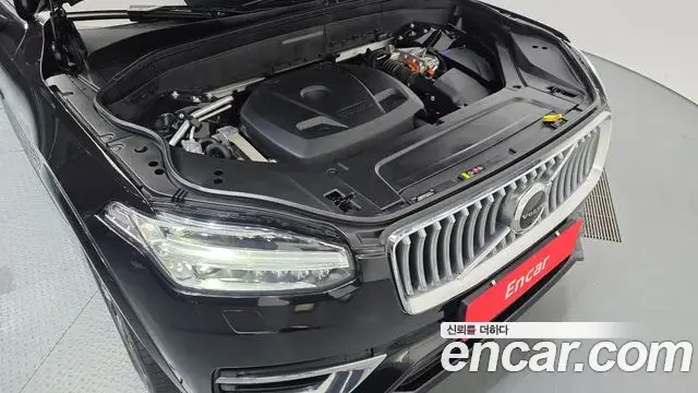 Volvo XC90 2020 — Photo 6/20