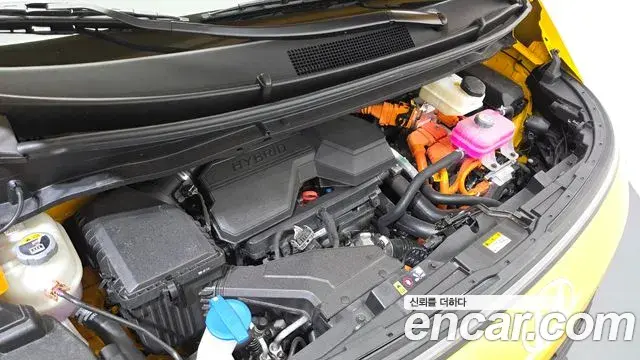 Hyundai Staria 2026 — Photo 6/20