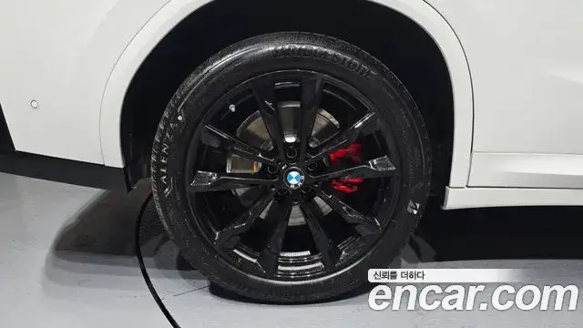 BMW X4, 2025