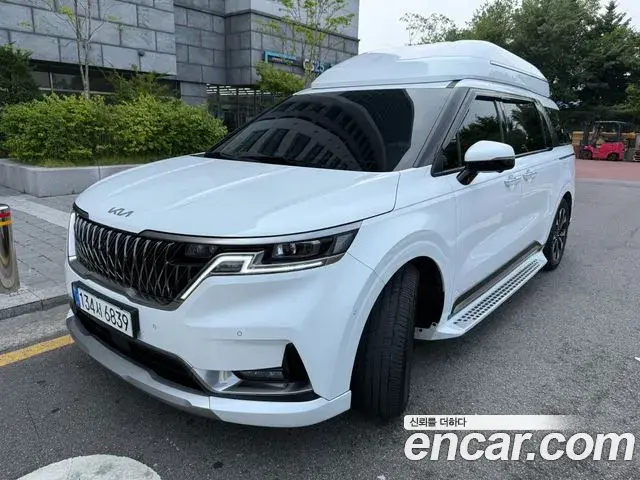 Kia Carnival 2022 — Фото 10/20