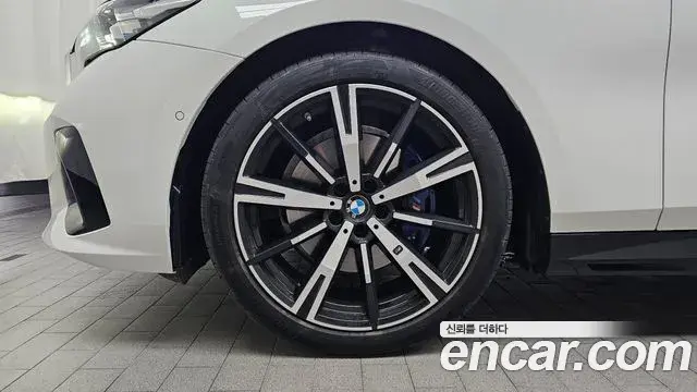 BMW 5 Series 2025 — Photo 5/20