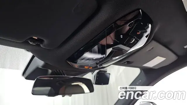 BMW 5 Series 2025 — Photo 19/20