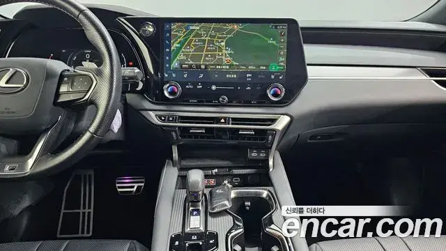 Lexus RX500h 2024 — Photo 20/20