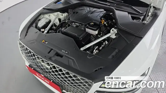 Genesis G80 2023 — ფოტო 24/33