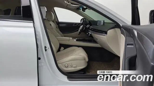Genesis G80 2023 — ფოტო 26/33