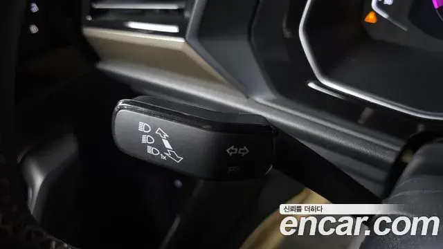 Volkswagen Jetta 2021 — Şəkil 26/33