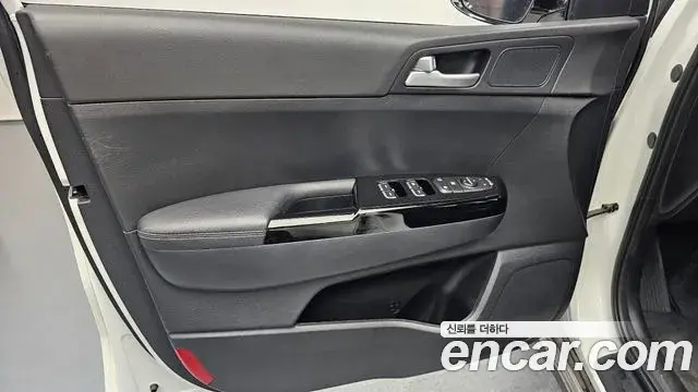 Kia Sportage The Bold 2020 — Şəkil 21/31
