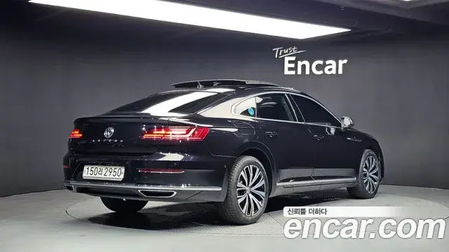 Volkswagen Arteon 2019 — Photo 19/20