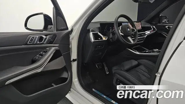 BMW X5 2025 — Photo 10/20