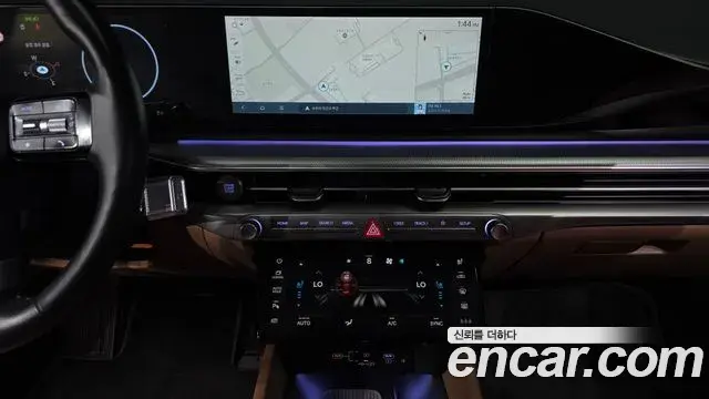 Hyundai Grandeur 2023 — Photo 13/20