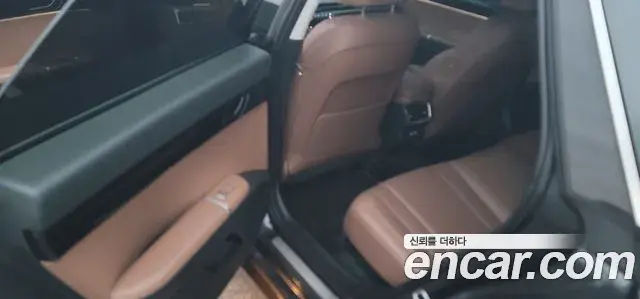 Hyundai Grandeur 2023 — Фото 10/18