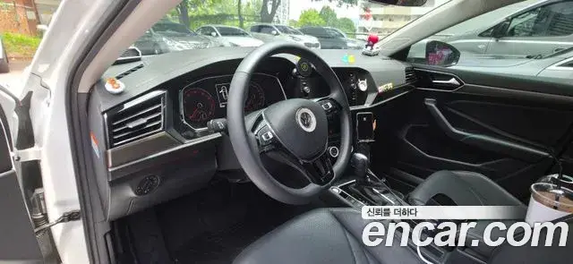 Volkswagen Jetta, 2020