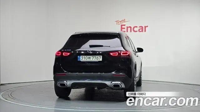 Mercedes-Benz GLA-Class 2021 — ფოტო 10/32