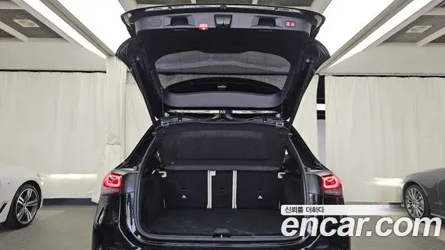 Mercedes-Benz GLA-Class 2021 — ფოტო 1/32