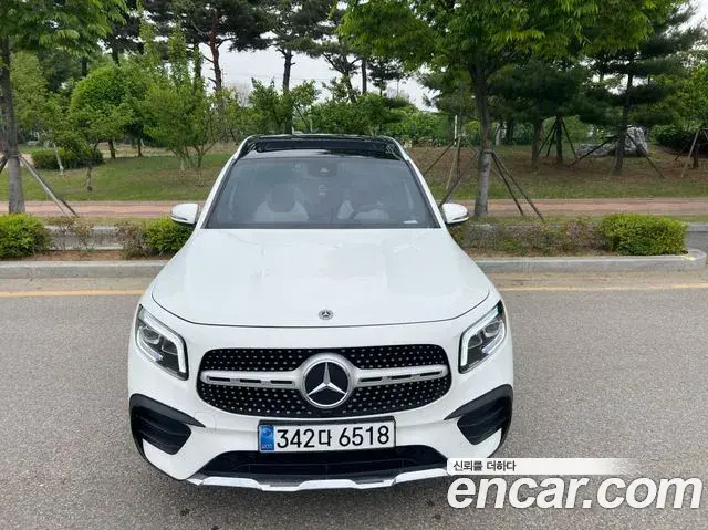 Mercedes-Benz GLB-Class 2020 — Фото 1/20