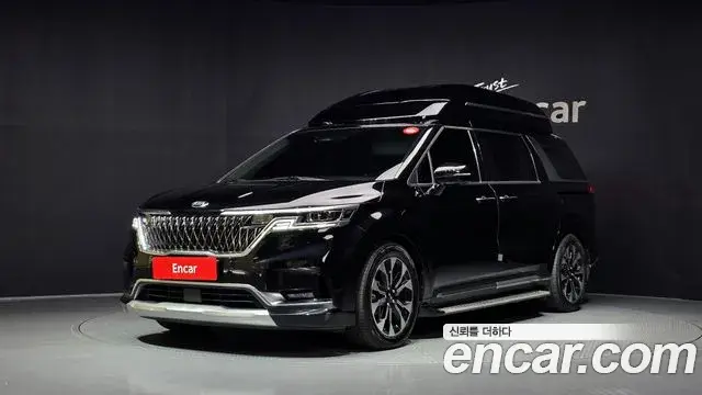 Kia Carnival 2021 — Photo 1/20