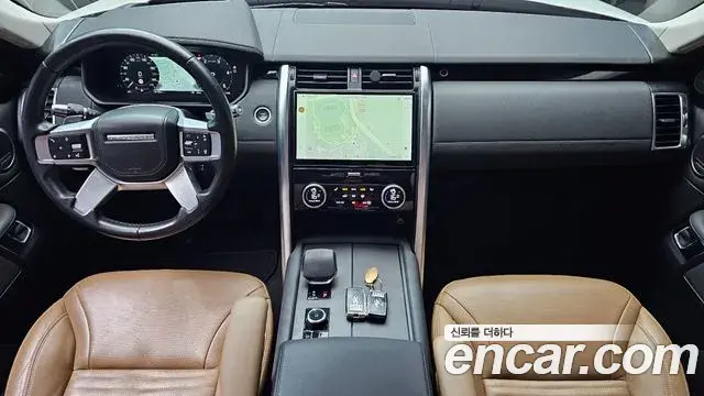 Land Rover Discovery 5 2021 — Photo 7/20