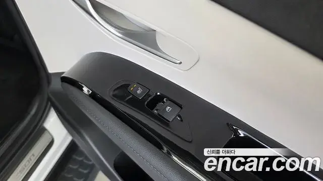 Hyundai Tucson Hybrid 2023 — Photo 33/34
