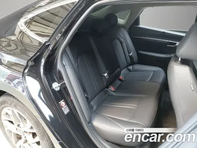 Hyundai Sonata Hybrid 2021 — Şəkil 7/30