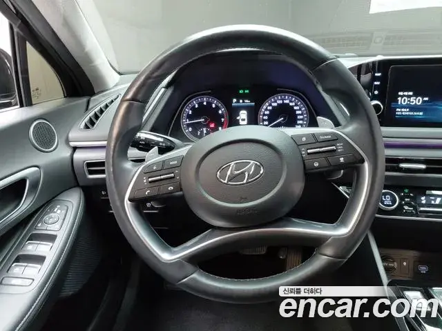 Hyundai Sonata Hybrid 2021 — Şəkil 25/30