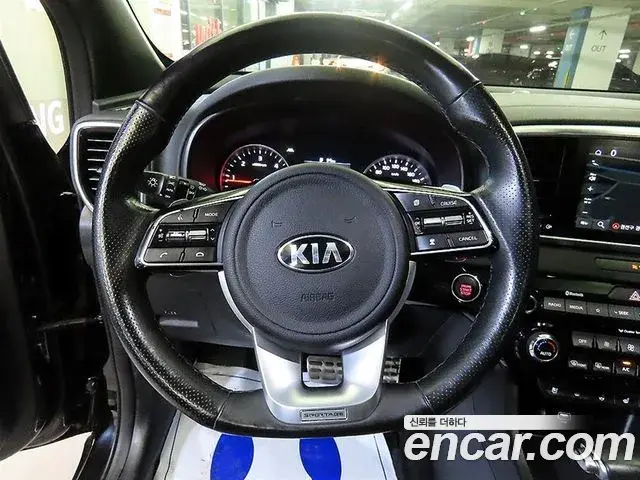 Kia Sportage The Bold 2020 — ფოტო 12/20