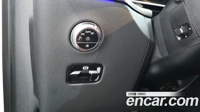 Mercedes-Benz GLC-Class, 2026