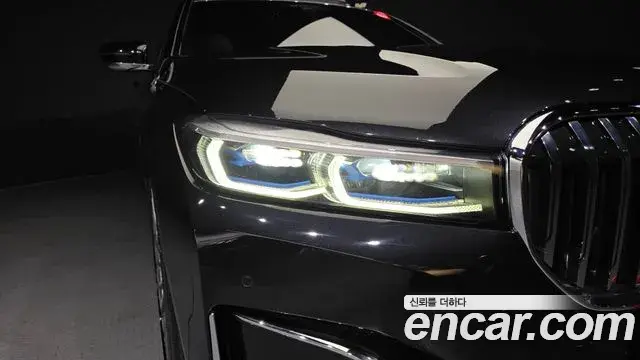 BMW 7 Series 2019 — ფოტო 12/37