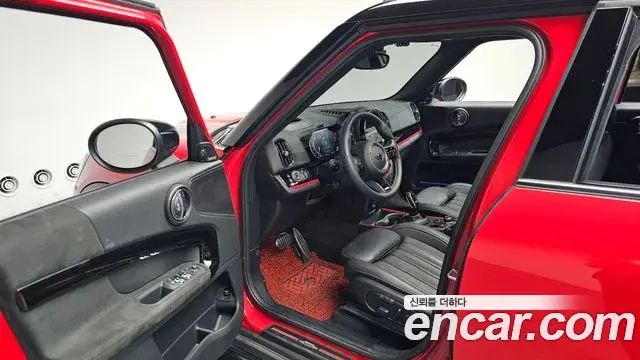 Mini Cooper S Countryman 2023 — Photo 10/20