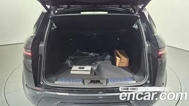 Land Rover Range Rover Evoque 2026 — Photo 10/20