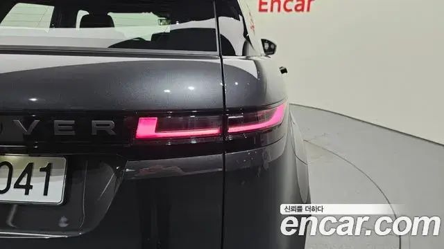 Land Rover Range Rover Evoque 2026 — Photo 19/20