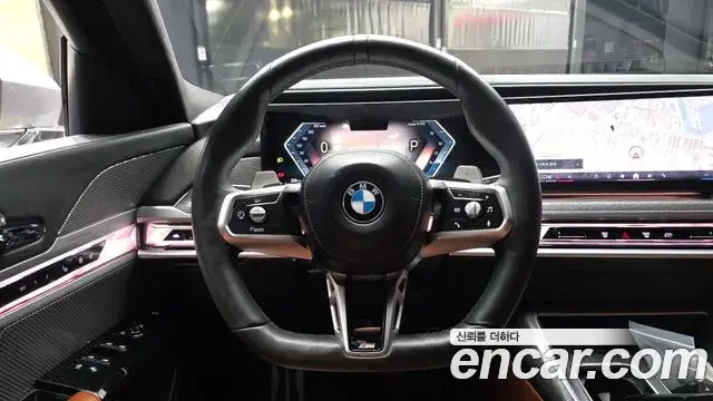 BMW 7 Series 2023 — Photo 13/20
