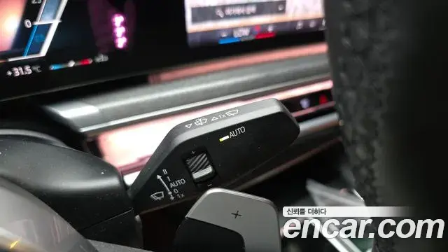 BMW 7 Series 2023 — Photo 20/20