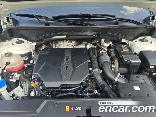 Hyundai Santa Fe 2024 — Photo 16/18