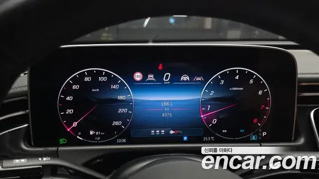 Mercedes-Benz E-Class 2025 — Фото 8/20
