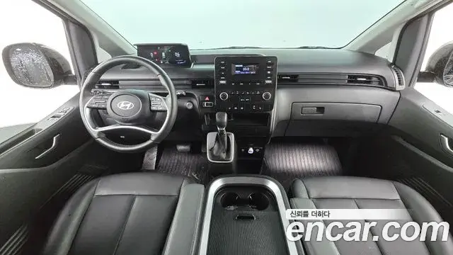 Hyundai Staria 2024 — Фото 7/20