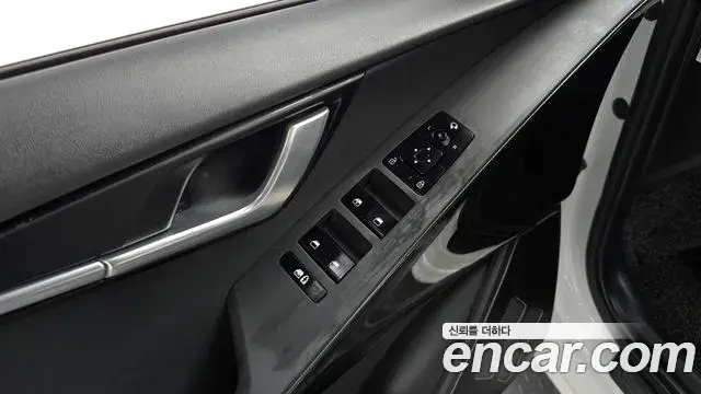 Kia Niro 2022 — Фото 16/20