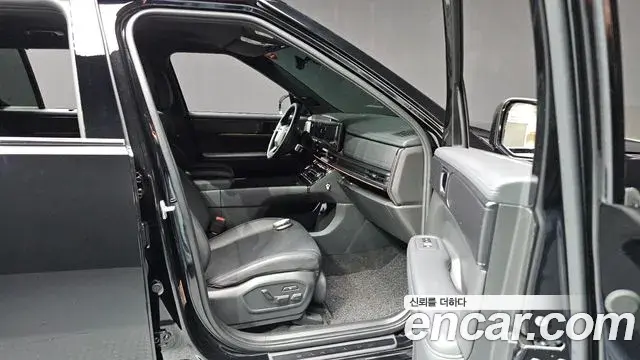 Hyundai Santa Fe 2024 — Фото 18/20